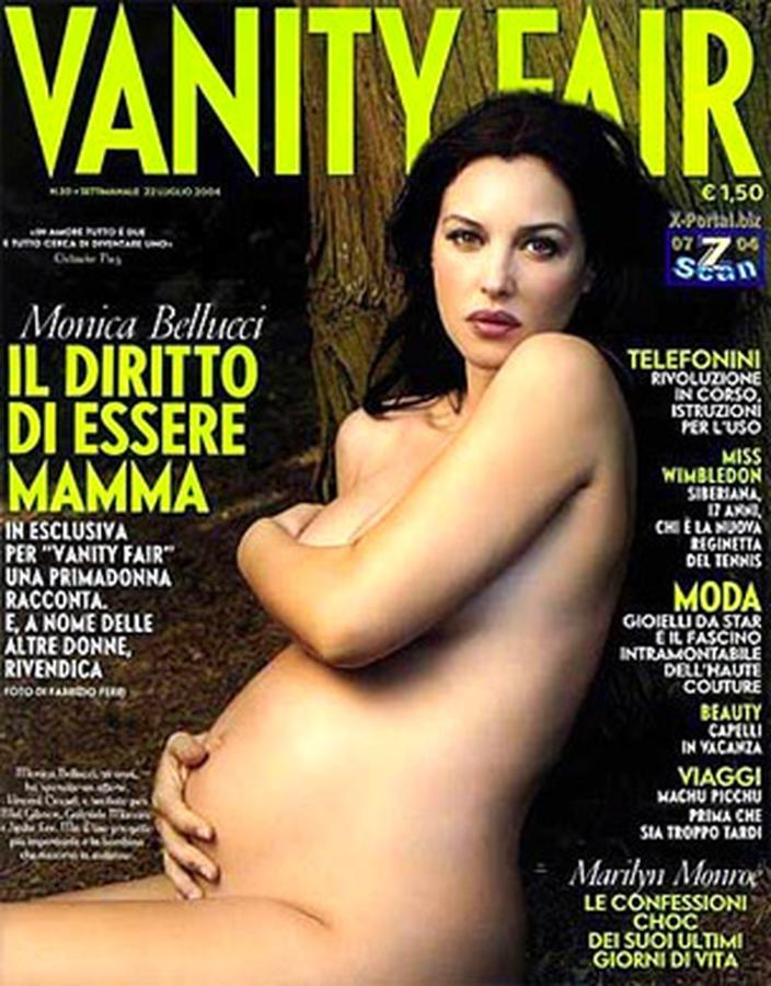 Fue en el año 2004 cuando Mónica Bellucci posó completamente desnuda para 'Vanity Fair' Italia. Años más tarde, en el año 2010, posó en su segundo embarazo para la misma publicación pero en ropa interior.