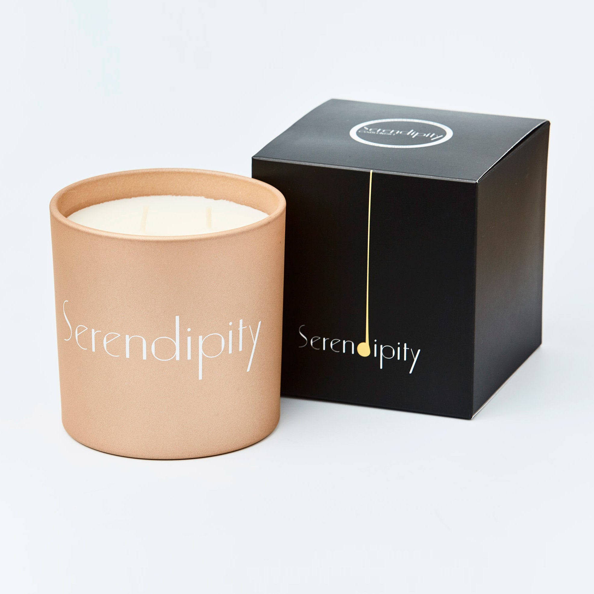 Vela Seredentipity con sorpresa en su interior: contiene un amuleto muy especial. Perfecta para el Día de la Madre. (39 euros)