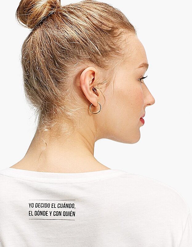 Y atrás, 'yo decido el cuándo, el dónde y con quién'