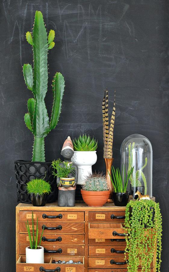 Imagen del libro Urban Jungle: Living and Styling with Plants (Callwey), de Igor Josifovic y Judith de Graaff.
