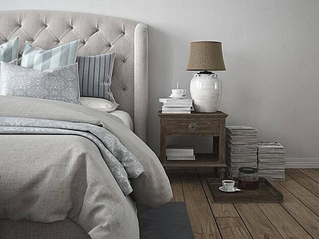Sencillez y tonos neutros, máximas feng shui en el dormitorio.