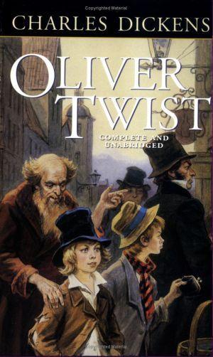 Oliver Twist no es una novela corriente, es una de las novelas sociales más importantes de la literatura, pues en ella se relatan las historias de un niño (Oliver) y otros niños huérfanos que eran sometidos a la explotación infantil o a la manipulación de los mismos para cometer delitos en el Londres de 1838. Una lectura obligada que debes tener en tu estantería.
