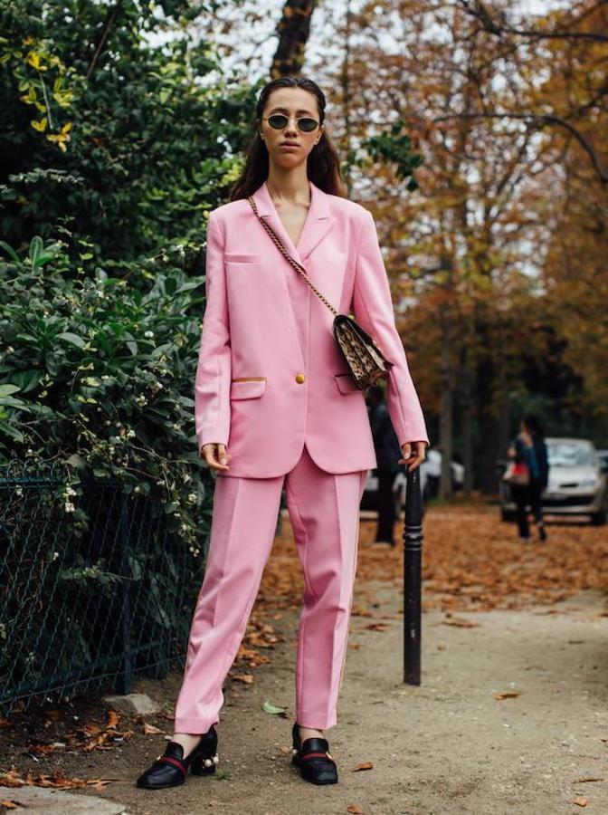 Un traje coordinado en algún color pastel: son la sensación de la primavera.