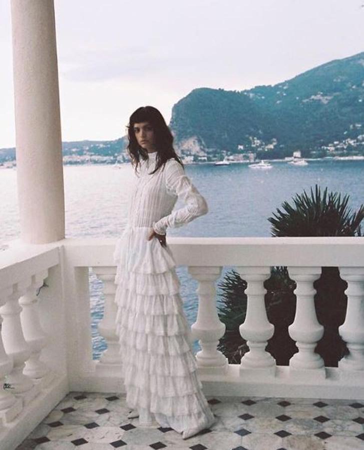 RIR the label no es una firma de novias, pero tiene vestidos tan bonitos como este con los que te puedes casar e ir así de espectacular.