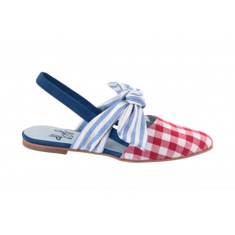 Sandalias de cuadros vichy y rayas marineras con lazo de De flores y floreros (115 euros)