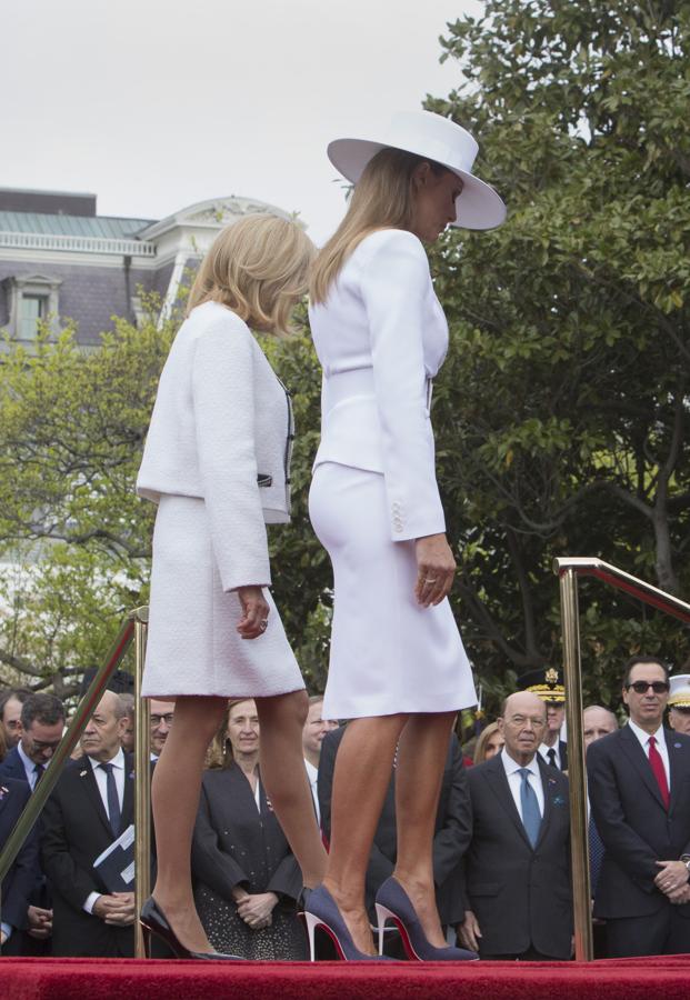 Y, como Brigitte, Melania Trump también presumió de moda estadounidense y confió su look a Michael Kors, una de sus firmas favoritas