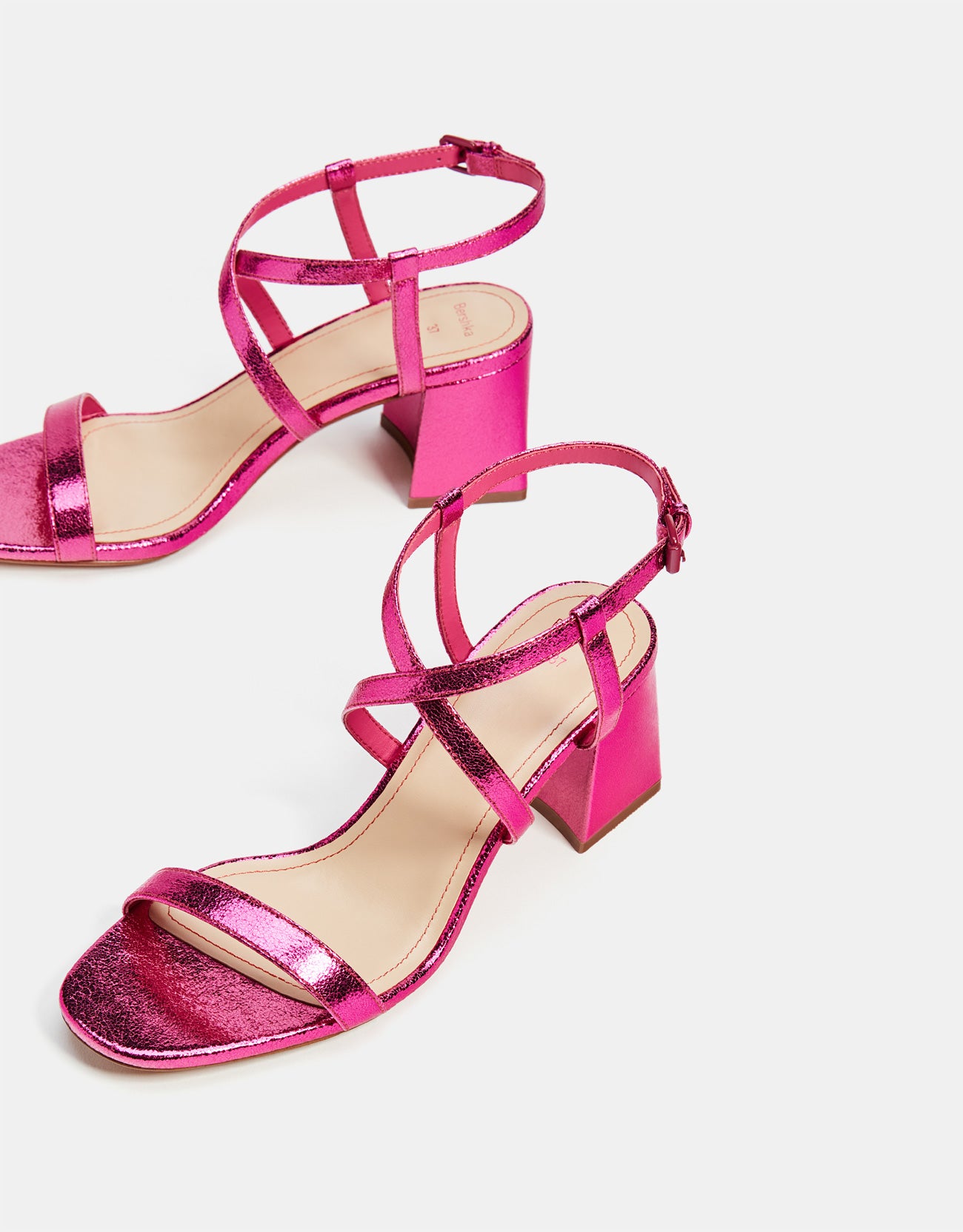 Y sí, todo lo que brilla parece caro.