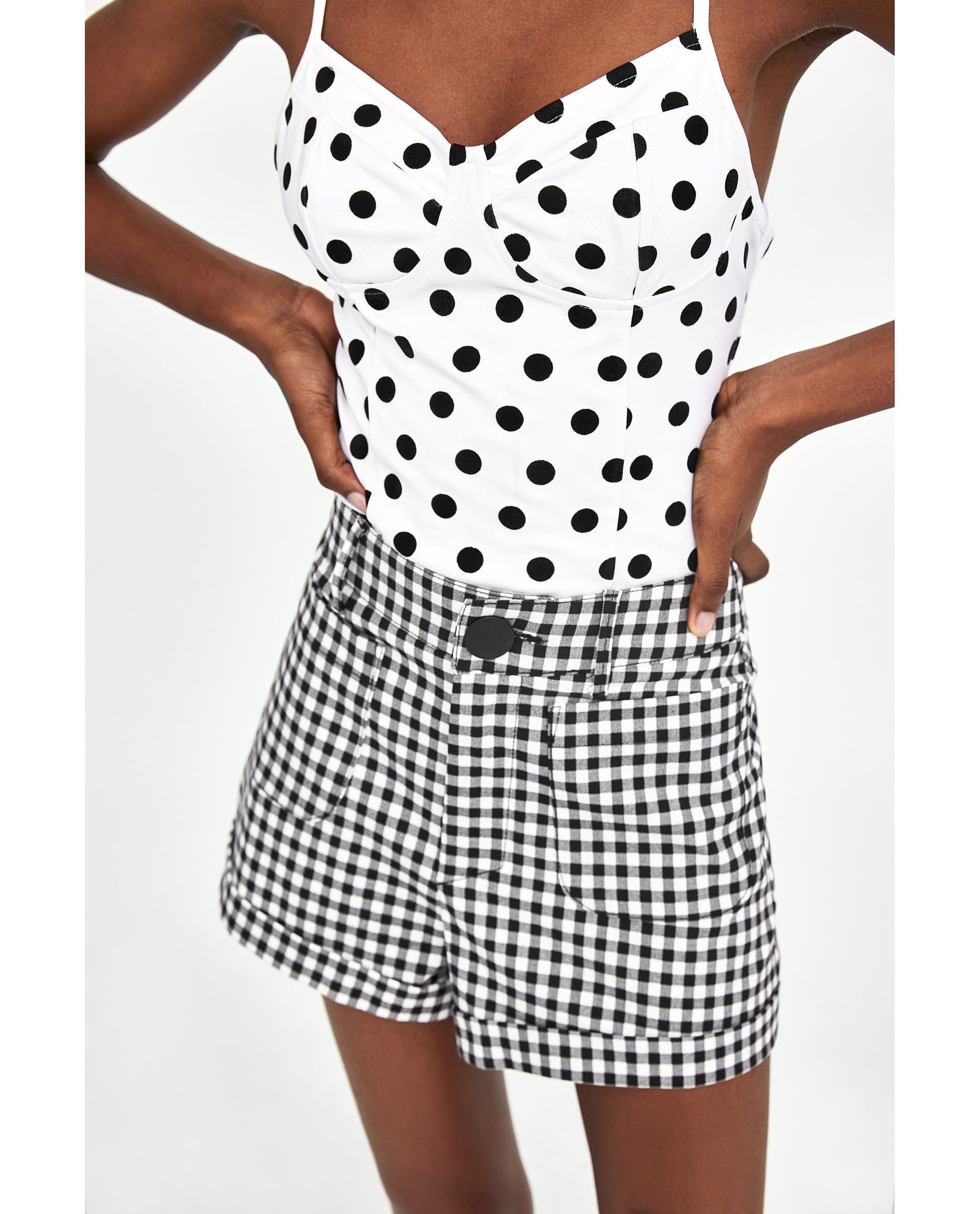 Body de lunares de Zara: 15,95 euros.