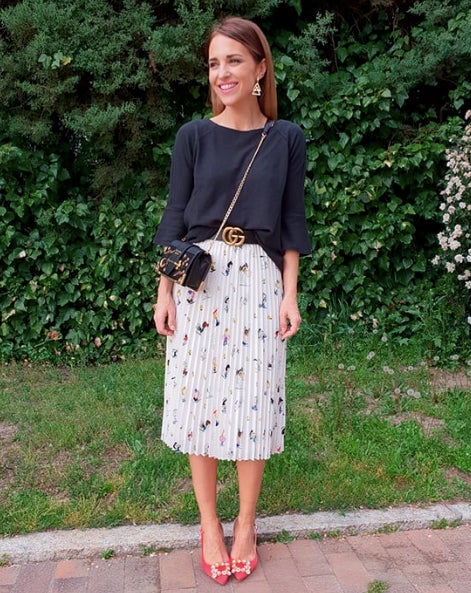 Paula Echevarría nos creó la necesidad de tener una falda midi. La de la actriz es de Essentiel Antwerp