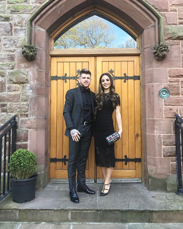 Lilia Granadilla es pareja de Alberto Moreno. delantero español del Liverpool F.C. A la sevilla le gusta derrochar estilo, que es sencillo, allá por donde va.