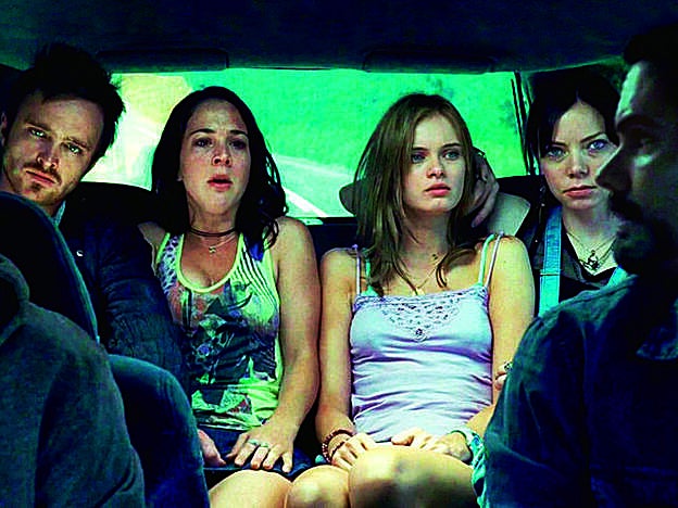 'La última casa a la izquierda (2009), narra un secuestro con violencia sexual incluida.