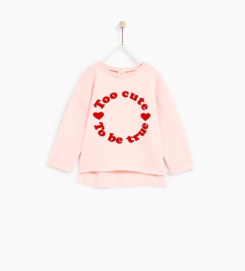 Muy mona para ser verdad. Pues lo es y está a la venta en Zara kids