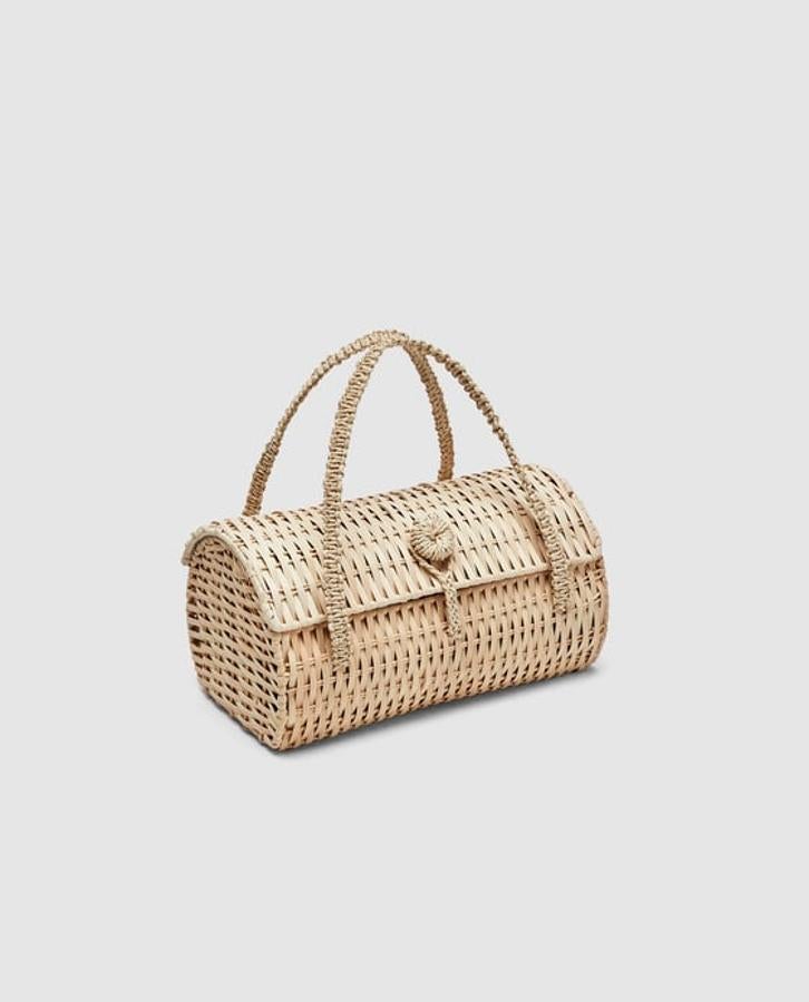 Caja de mimbre, 25,95 euros.