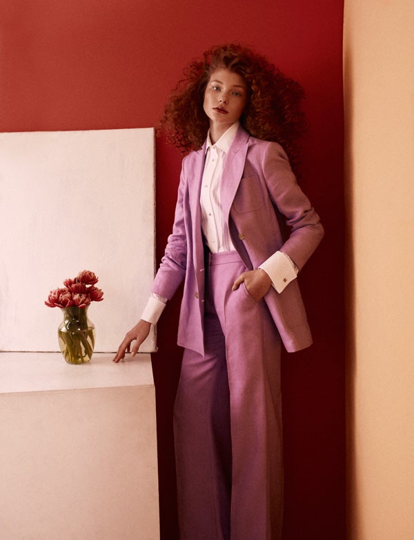 Traje de Sportmax con camisa de Max Mara.