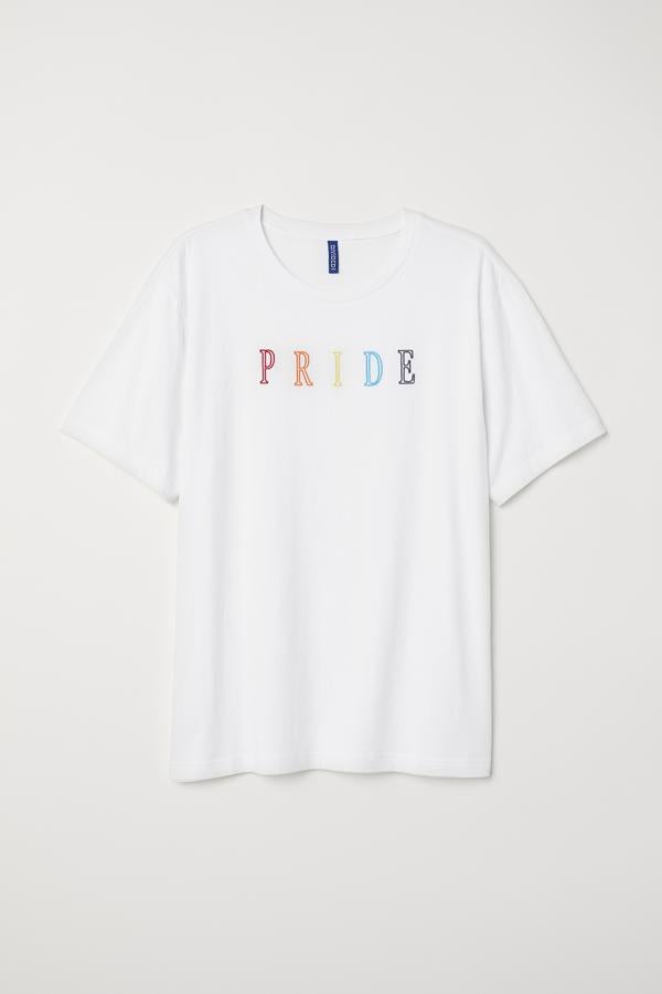 Minimalista. Así es esta camiseta con el mensaje más conciso.