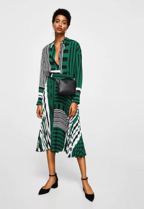 Cuando el estampado es ganador y la combinación de colores funciona, como en esta maravilla geométrica en verde, siempre merece la pena no romper la magia. Precio: 39,99+39,99€. Dónde: Mango