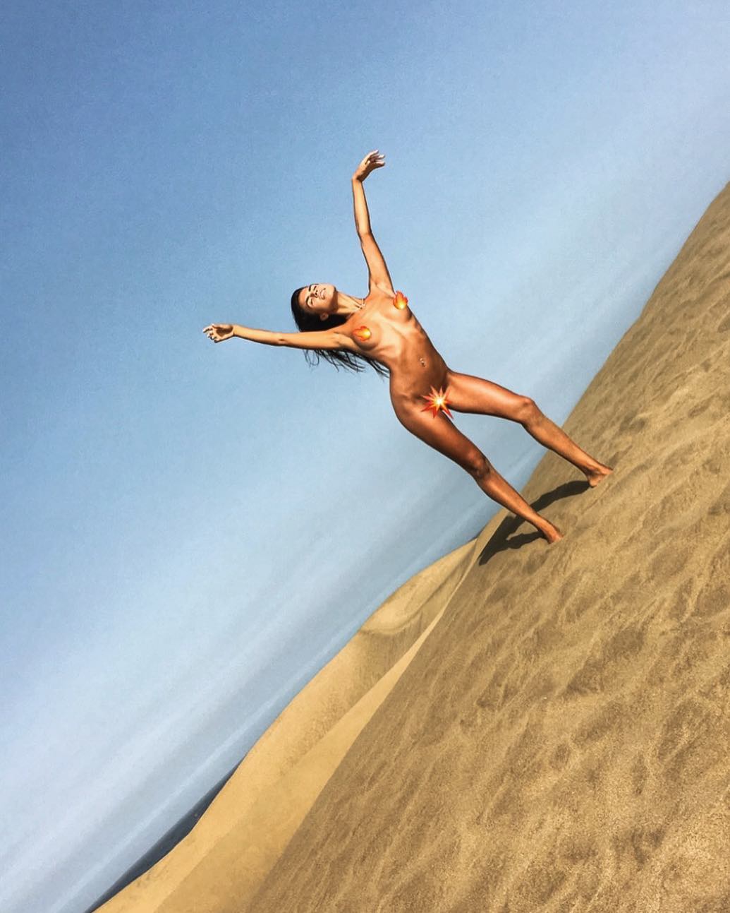 Sofía Suescun se quita toda la ropa en medio de una playa y comparte esta imagen de su desnudo integral. Lo cierto es que puede  presumir de cuerpo .