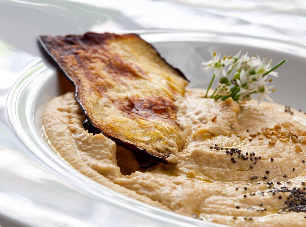 'Slow food' orientada a vegetarianos y veganos pero con opciones también de carne y pescado, en Fargo (C/ Pérez Galdós, 20, de Sevilla) se trabajan los platos con productos locales de origen ecológico