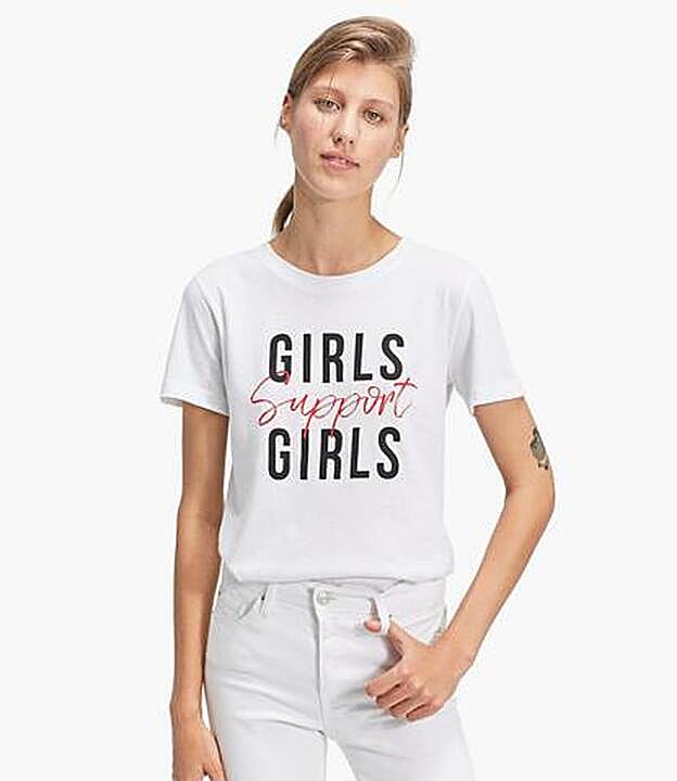 Camiseta de manga corta estampada con mensaje, 5,99 euros.