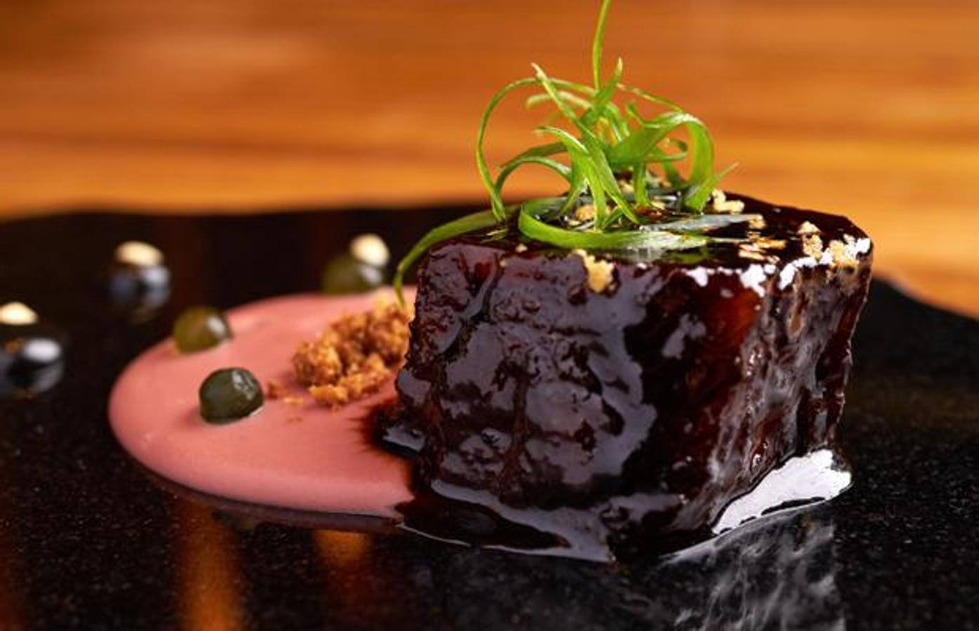 La propuesta que ha llevado a Maido a ser el séptimo mejor restaurante del mundo es una fusión perfecta de la gastronomía típica peruana y los sabores nikkei.