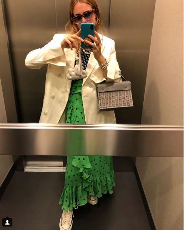 La influencer española Blanca Miró ya la ha llevado y hasta se ha hecho un 'selfie' de ascensor con ella (@blancamiro).