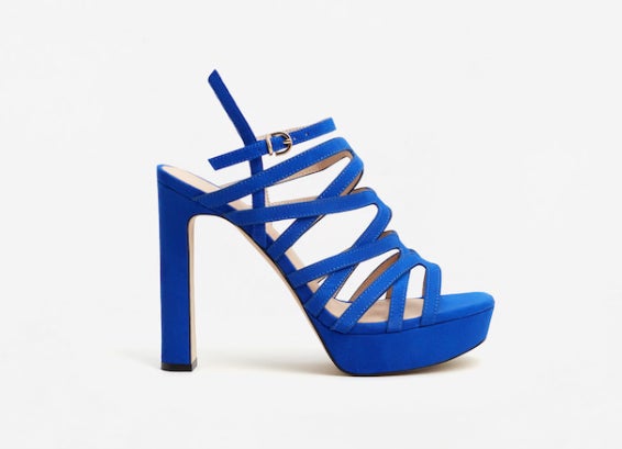 Sandalias de tiras con plataforma de Mango Outlet: 11 euros.