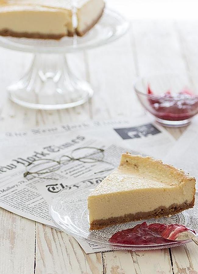 ¿Y qué nos dices de la New York Cheesecake? La tarta de queso más deliciosa será capaz de hacerte perder la cabeza... con tal de dar placer a tu paladar más goloso.