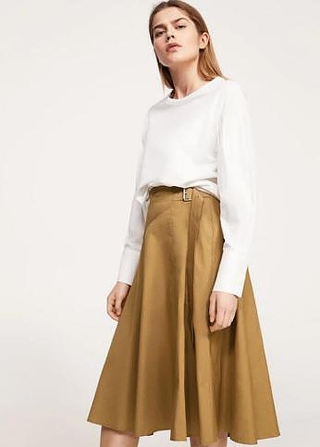 Falda corte en "A", de Violeta.