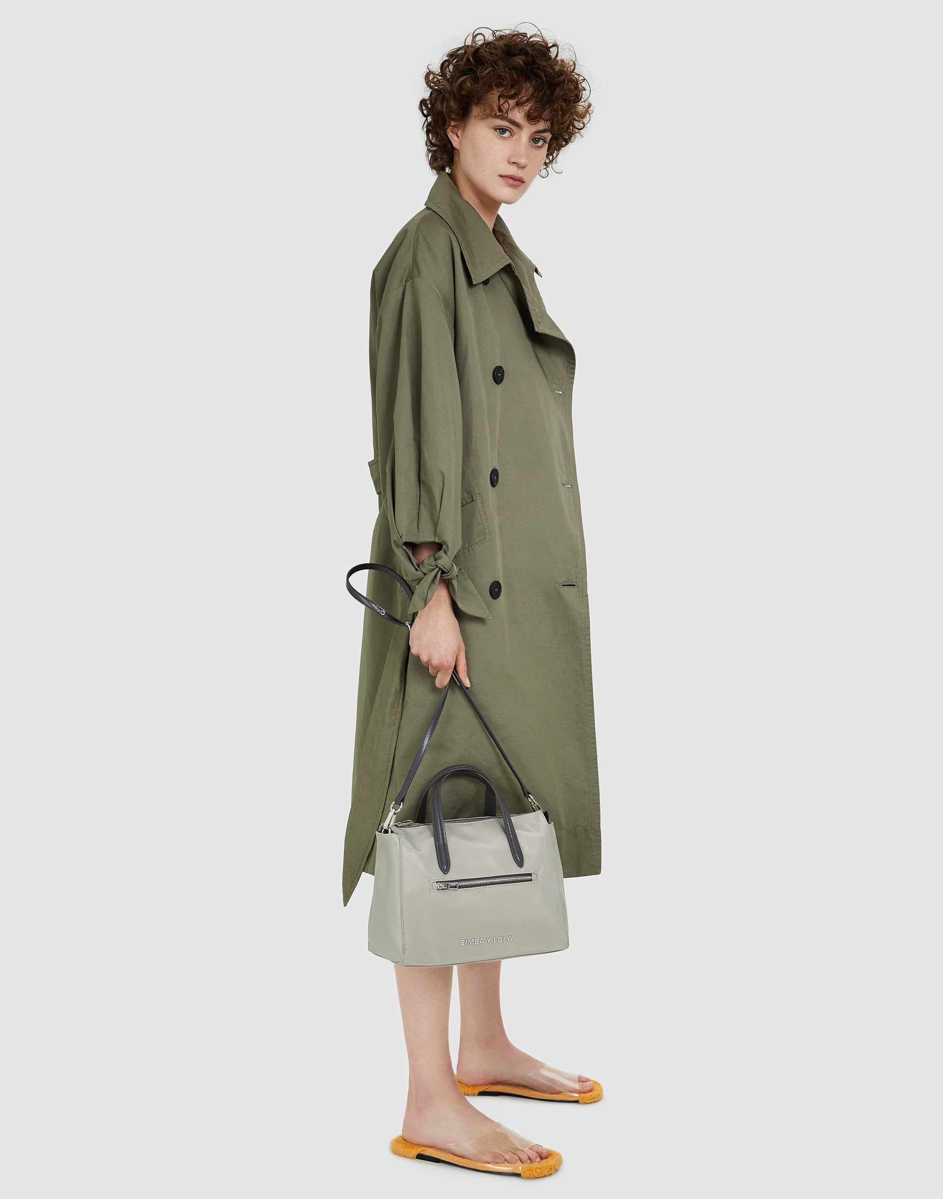 Bolso tote en color verde de Bimba y Lola: 52 euros.