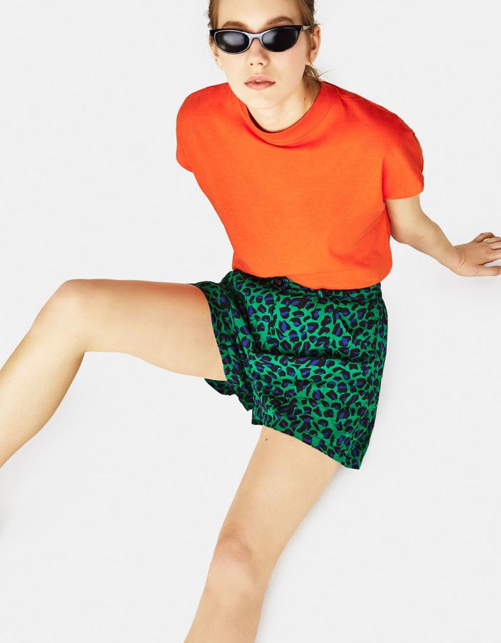 Short con estampado de leopardo en verde, 12,99 euros.