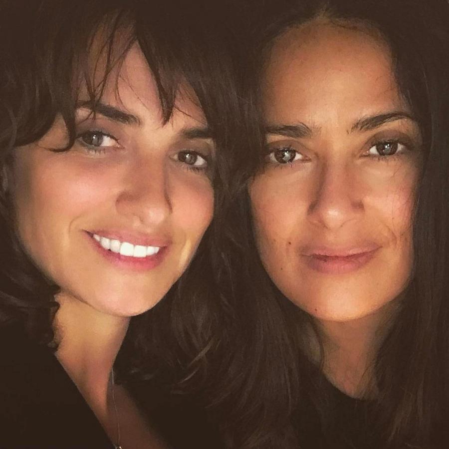 En 2006 trabajaron en 'Bandidas', y su amistad pasó las pantallas. Han pasado 12 años desde aquella película y siguen siendo igual de cómplices.