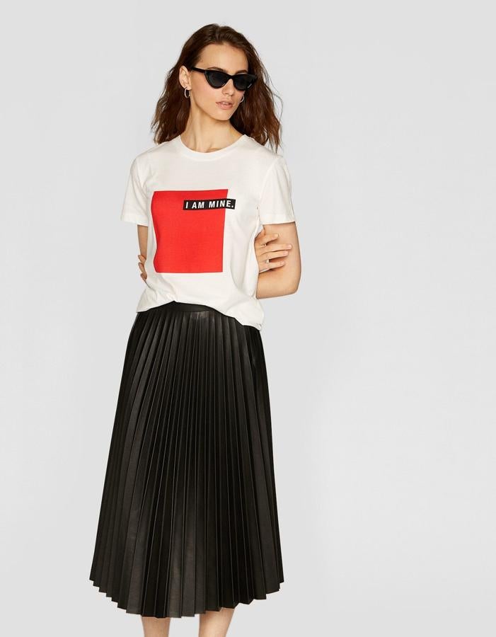 Camiseta con mensaje de 'I am mine', 5,99 euros.