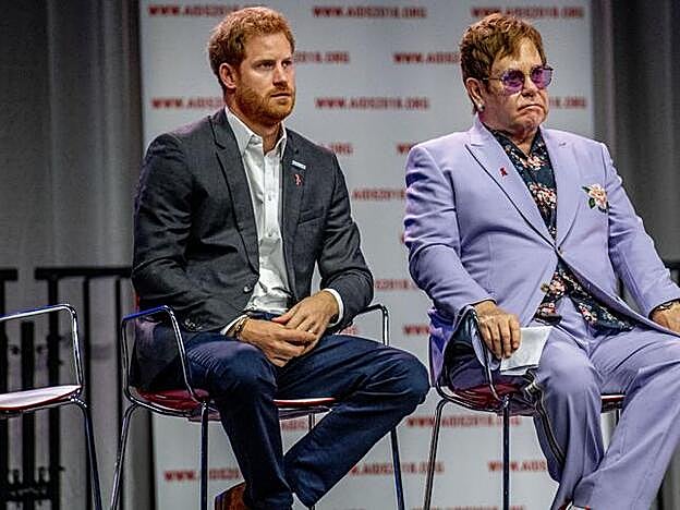 El príncipe Harry y Elton John durante la 'Conferencia Internacional del VIH 2018'