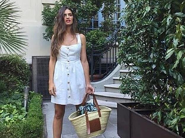 El vestido de Sara Carbonero es de Free People y cuesta 84 €.