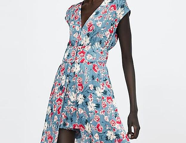 Vestido mono de Zara (39,95 €).