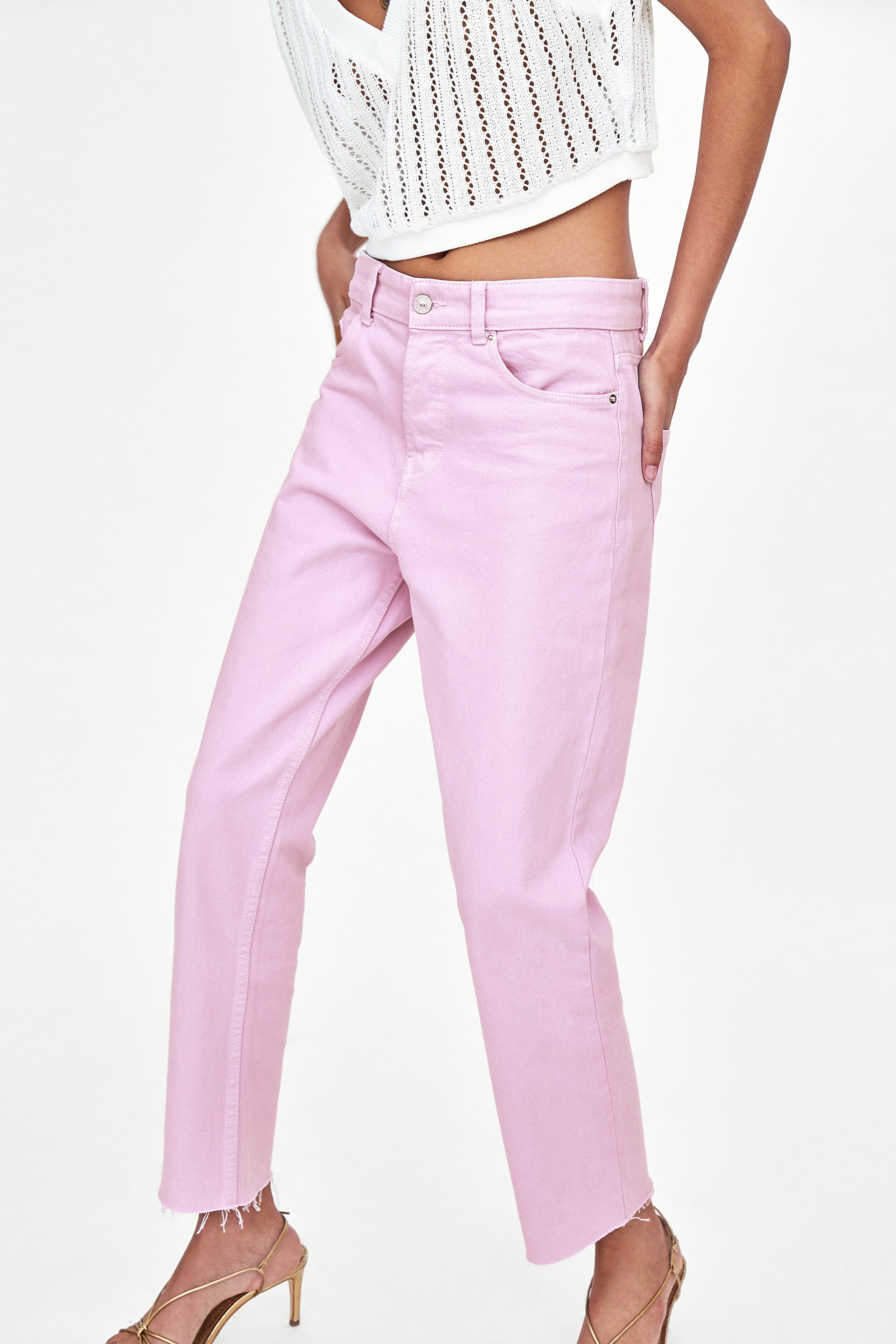 Jeans en color malva claro de Zara: 9,99 euros.