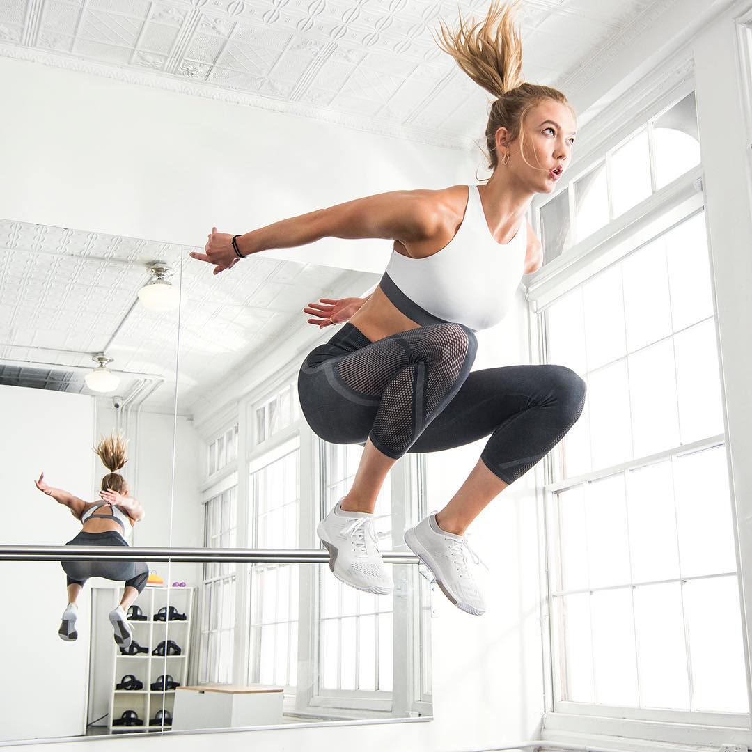 Karlie Kloss. Es prácticamente una atleta, así que sus entrenamientos son más que reales.