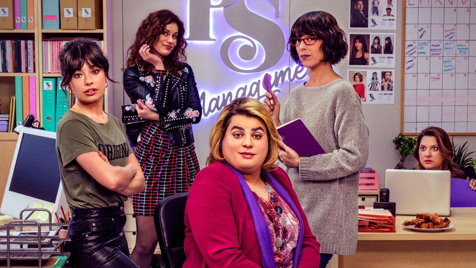 'Paquita Salas ': Si quieres divertirte con una serie fresca para este verano esta es la mejor opción. Paquita Salas, una representante de artistas de los 90, totalmente desconectada de las nuevas tecnologías y estrategias, pretende adentrarse en la industria con la ayuda de Maüi Moreno, su asistente.