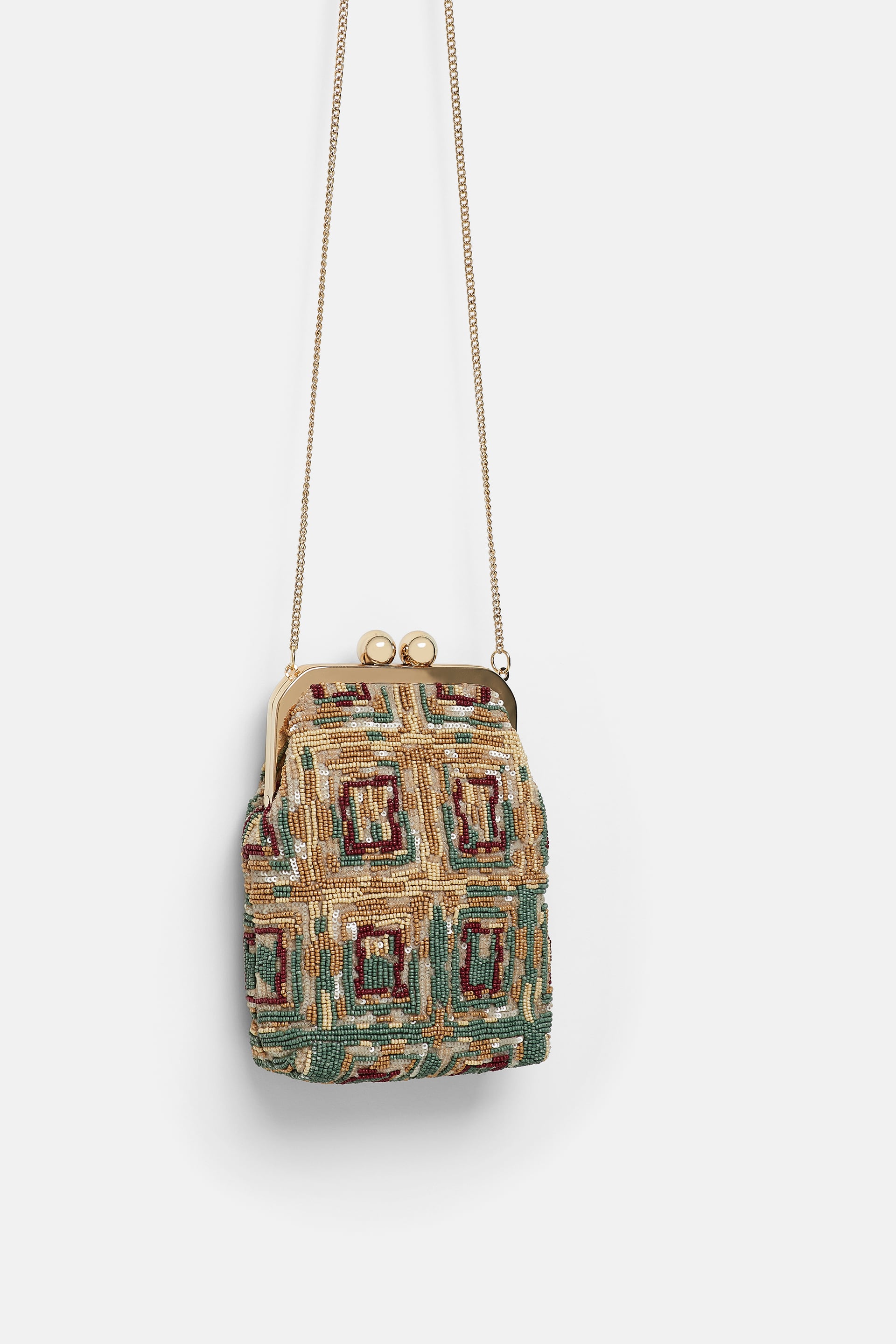 Bolso formato bandolera multicolor de Zara: 29,95 euros.