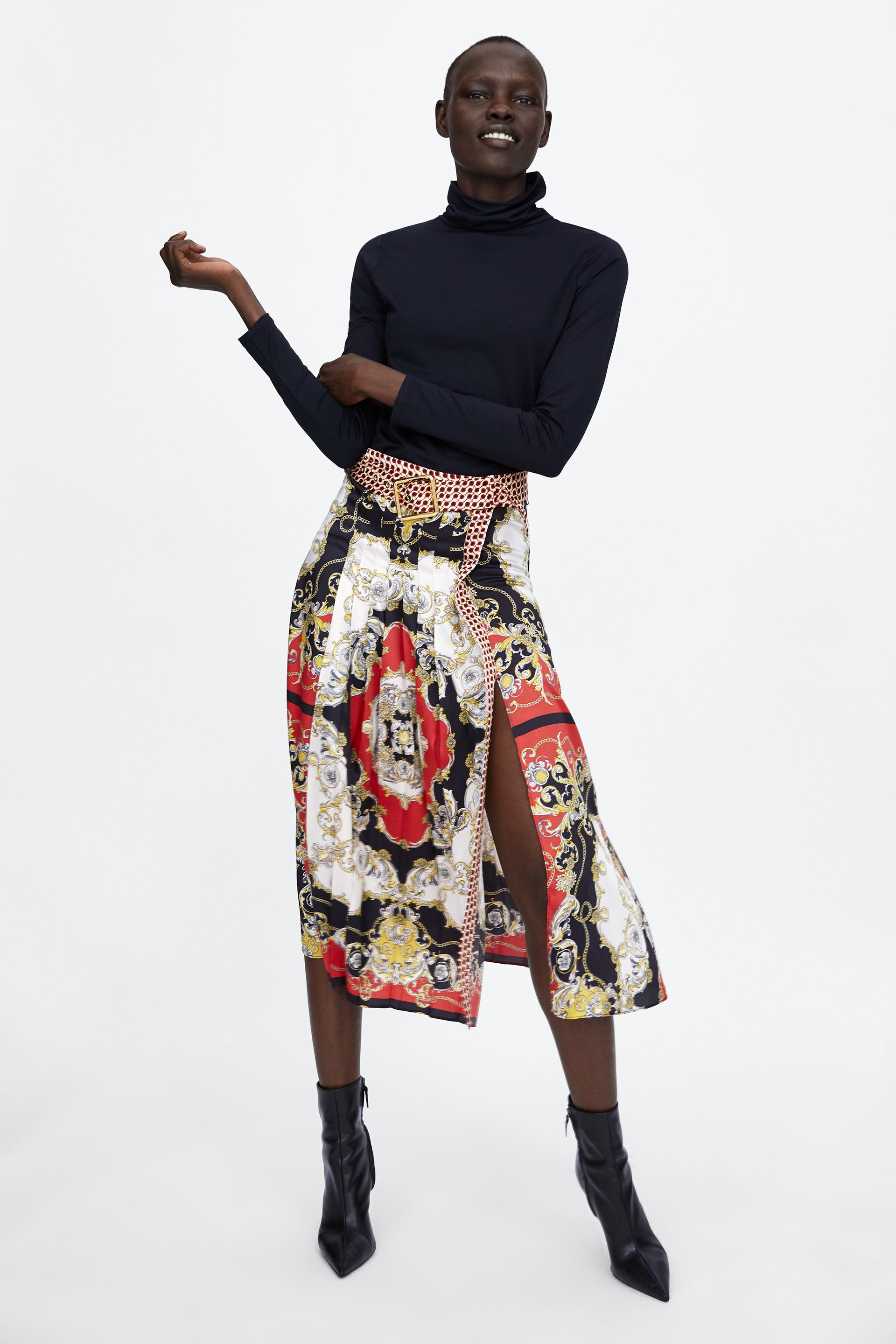 ... pero también nos encanta con negro.