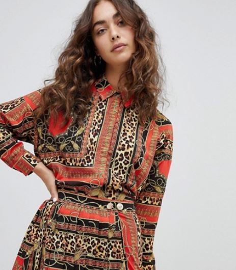Con mix de estampado animal. La falda es parte de un conjunto de Asos Design (41,99 euros).