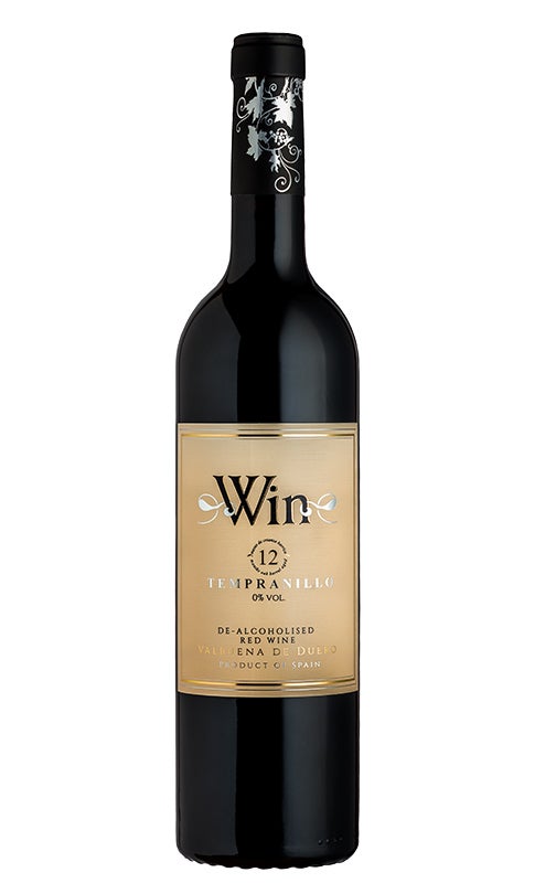 Los  vinos WIN nacen del Grupo Matarromera , una de las principales bodegas de España ubicada en Valbuena de Duero (Valladolid) que se dedica a la elaboración e investigación del vino sin alcohol. Este tinto de crianza es 100% Tempranillo y ha sido envejecido durante 12 meses en barrica.Precio: 11,95 euros.