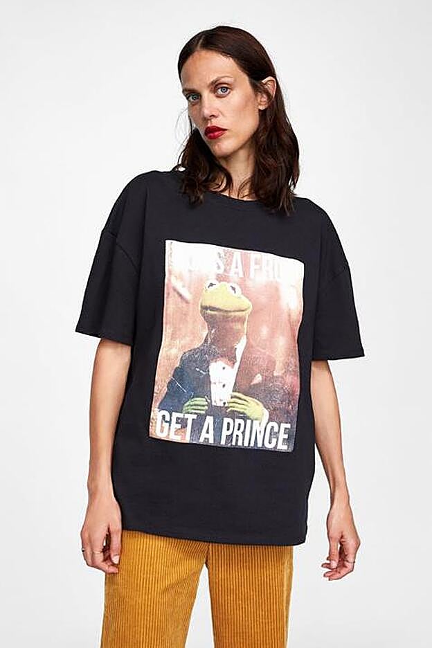 La camiseta de la Rana Gustavo de Zara cuesta 15.95 euros.