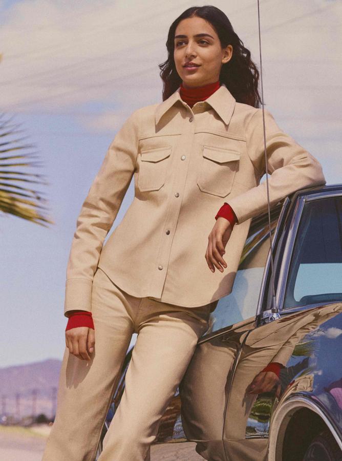 Colección Studio de H&M. Sobrecamisa, 59,99 euros.