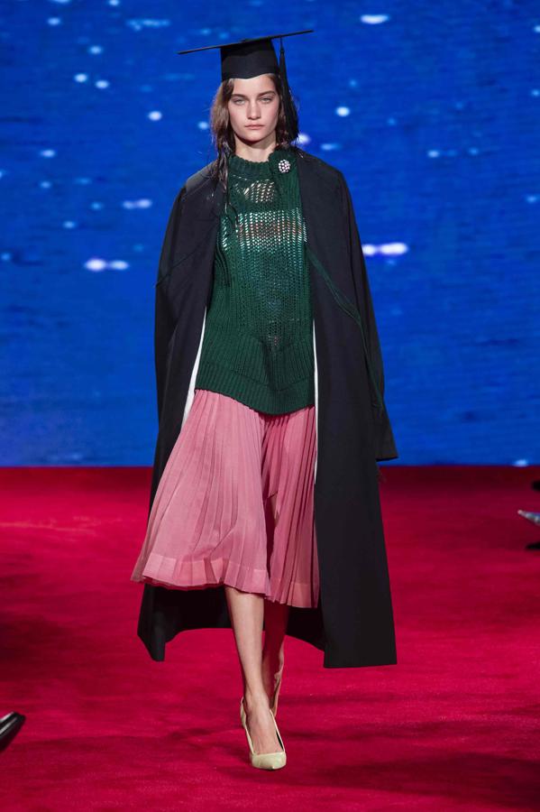 Desfile P/V 2019 de Calvin Klein 205W39NYC.