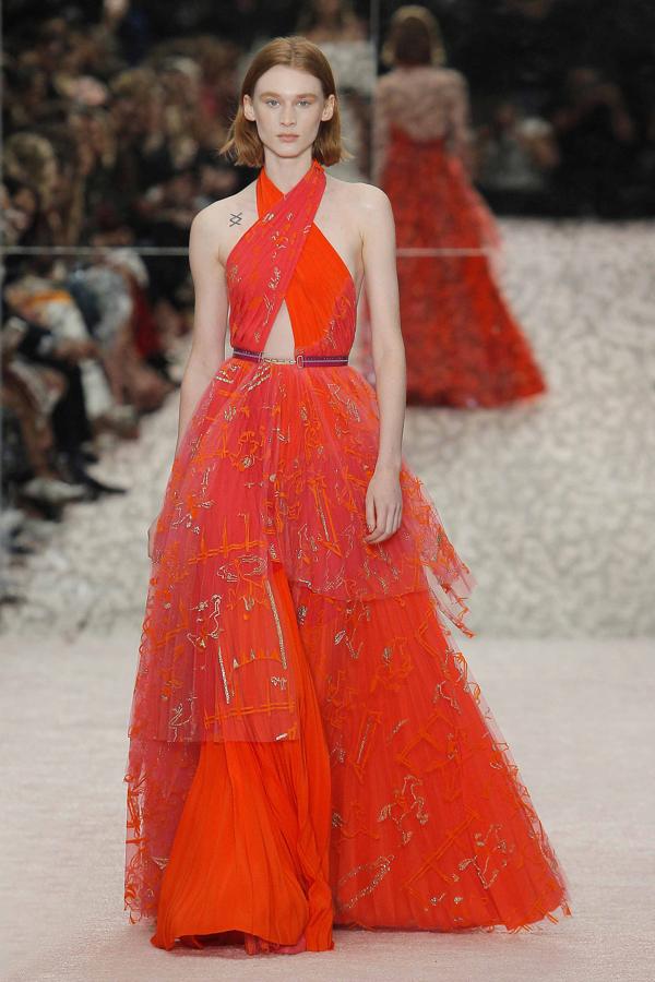 Desfile P/V 2019 de Carolina Herrera.