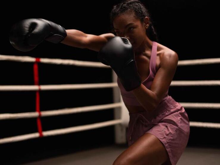 Fotos: Con esta colección de Oysho te animarás a practicar boxeo