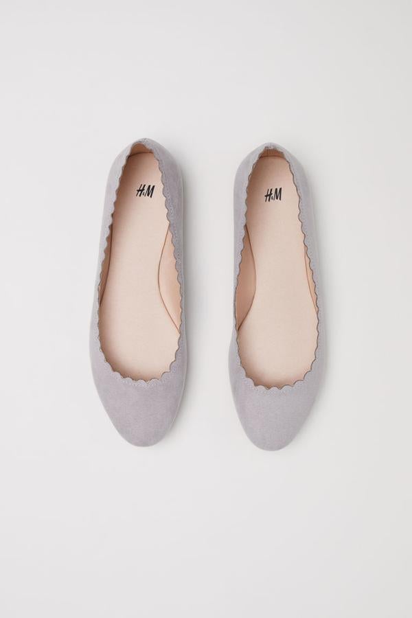 Bailarinas con el borde festoneado por solo 4,99 euros.