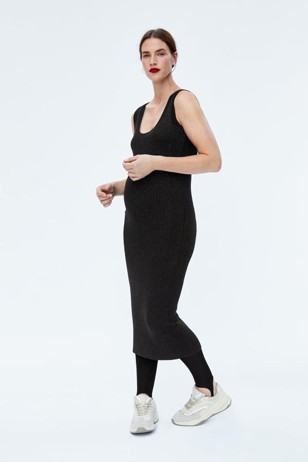 Colección Premamá de Zara. Vestido 29,95 euros.