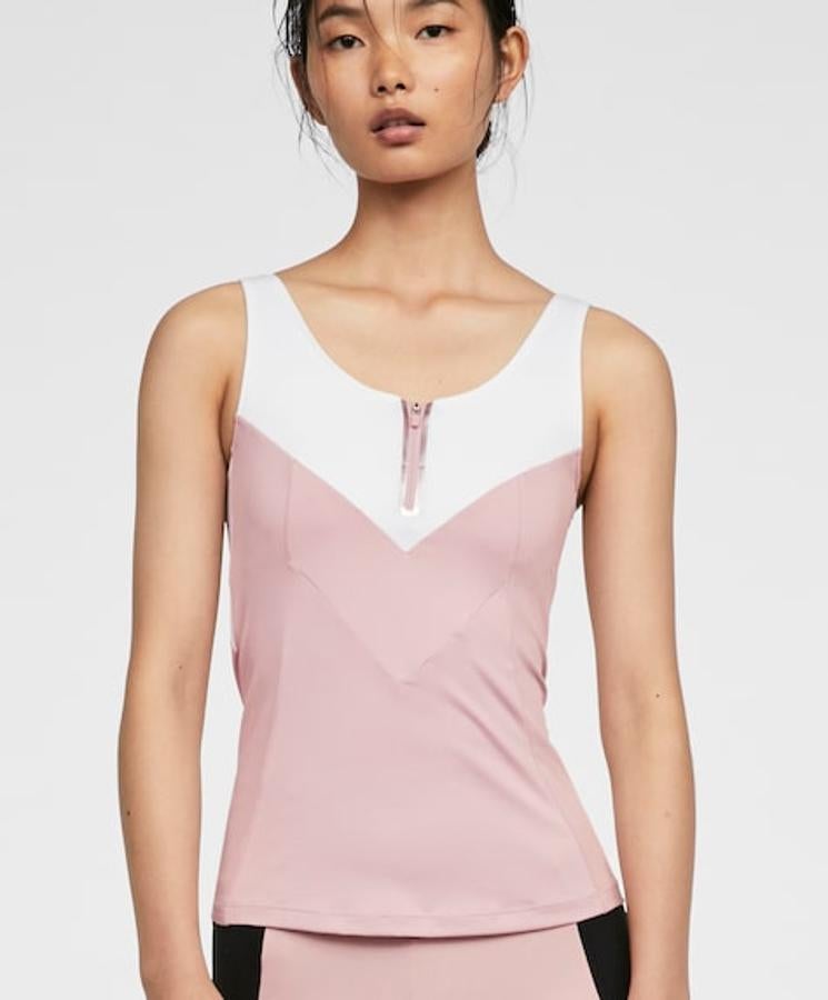 Camiseta sin mangas y cuello redondo con secado rápido y cremallera, 19,99 euros.